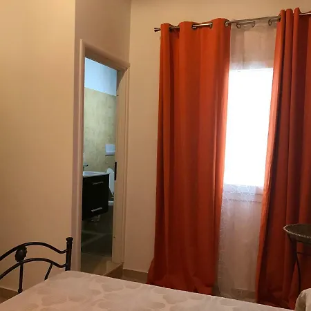 La Maison De Gabriele Bed & Breakfast