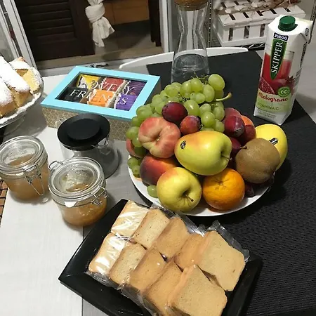 Bed & Breakfast La Maison De Gabriele 3*